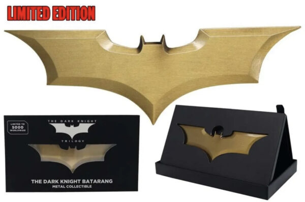 DC Batarang The Dark Knight Trilogy Replica 1:1 Diecast Metallo Ufficiale Limited Edition 5000 pezzi - immagine 3