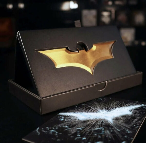 DC Batarang The Dark Knight Trilogy Replica 1:1 Diecast Metallo Ufficiale Limited Edition 5000 pezzi