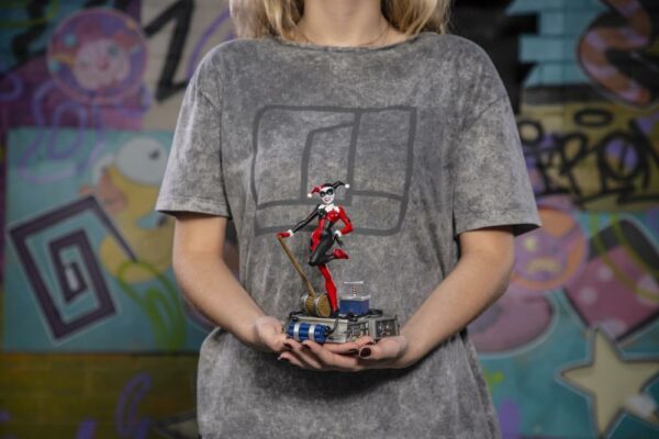 DC Iron Studios Harley Quinn Batman The Animated Series 1:10 Art Statua Figure - immagine 2